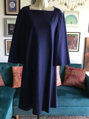 LAFAYETTE 148 size M Navy Blue Stretch Ponte Knit Bell Sleeve Shift Dress